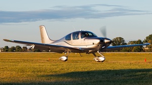 Photo of N717AA - Cirrus SR22T G6 operated by Private