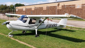 Photo of N184RS - Cessna 162 Skycatcher operated by EAA Experimental Aircraft Association
