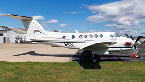 Photo of N52C - Beechcraft B200 Super King Air operated by Dynamic Aviation