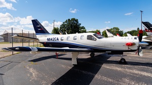 Photo of N842CA - SOCATA TBM 850 operated by Private