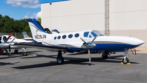 Photo of N628JW - Cessna 414A Chancellor operated by Private