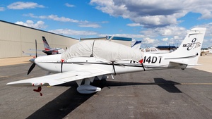 Photo of N514DT - Cirrus SR22 G2 GTS operated by Private