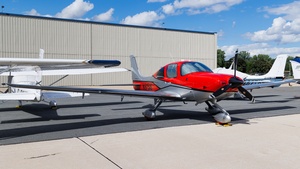 Photo of N915AS - Cirrus SR22 G5 GTS operated by Private
