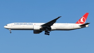 Photo of TC-JJO - Boeing 777-3F2(ER) operated by Turkish Airlines