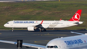 Photo of TC-LTL - Airbus A321-271NX operated by Turkish Airlines