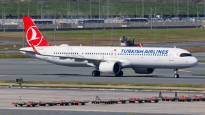 Photo with serial 12157 - Airbus A321-271NX