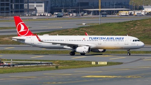 Photo of TC-JTM - Airbus A321-231 operated by Turkish Airlines