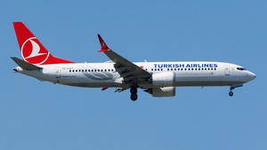 Photo of TC-LCT - Boeing 737 MAX 8 operated by Turkish Airlines