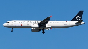 Photo of TC-JRD - Airbus A321-231 operated by Turkish Airlines