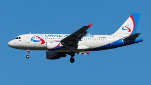Photo of RA-73815 - Airbus A319-112 operated by Ural Airlines