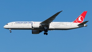 Photo of TC-LLH - Boeing 787-9 Dreamliner operated by Turkish Airlines