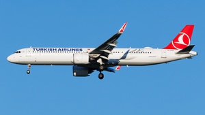 Photo of TC-LSA - Airbus A321-271NX operated by Turkish Airlines