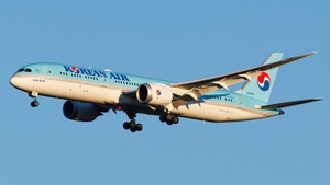 Photo of HL8392 - Boeing 787-9 Dreamliner operated by Korean Air