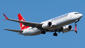 Photo of TC-LCI - Boeing 737 MAX 8 operated by Turkish Airlines