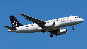 Photo with serial 3654 - Airbus A320-232