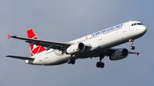 Photo of TC-JRV - Airbus A321-231 operated by Turkish Airlines