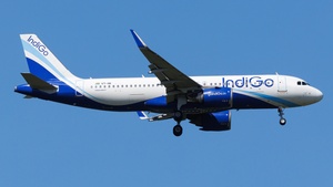 Photo with serial 10630 - Airbus A320-251N
