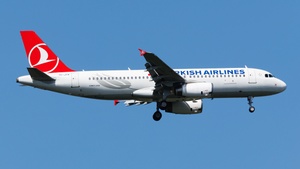 Photo of TC-JTV - Airbus A320-232 operated by Turkish Airlines