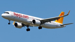Photo of TC-RDV - Airbus A321-251NX operated by Pegasus Airlines