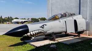 Photo with serial 3182 - McDonnell Douglas F-4E Phantom II