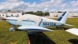 Photo of N9435W - Piper PA-28-235 Cherokee C operated by Private