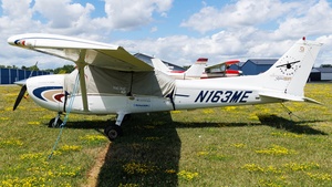 Photo of N163ME - Cessna 172S Skyhawk SP operated by AOPA Aircraft Owners and Pilots Association