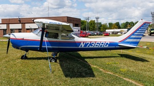 Photo of N736RG - Cessna TR182 Turbo Skylane RG II operated by Private