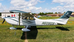 Photo of N60809 - Cessna 182T Skylane operated by Private