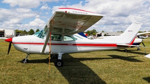 Photo of N58776 - Cessna 182P Skylane operated by Wild River Flying Club