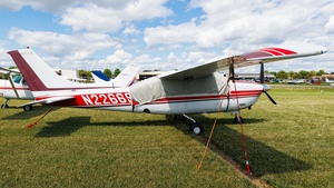 Photo of N22669 - Cessna 182T Skylane operated by Private