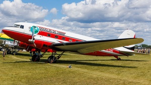 Photo of N728G - Douglas C-47-DL Skytrain operated by Wiley Sanders Warbird Collection