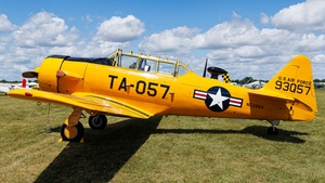 Photo of N5296V - North American T-6G Texan operated by Private