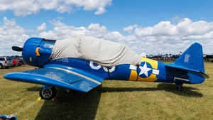 Photo of N3272G - North American SNJ-5 Texan operated by Private