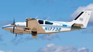 Photo of N17732 - Beechcraft E55 Baron operated by Private