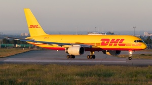 Photo of OE-LNI - Boeing 757-28A(PCF) operated by DHL Air Austria
