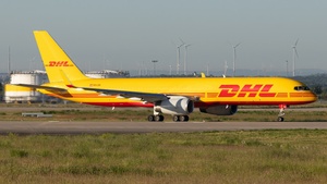 Photo of OE-LNX - Boeing 757-223(PCF) operated by DHL Air Austria