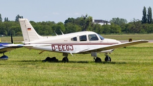 Photo of D-EEGJ - Piper PA-28-181 Archer II operated by Private