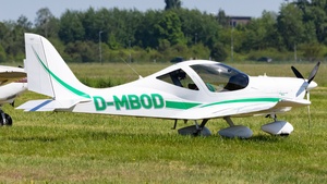 Photo of D-MBOD - Evektor EuroStar SLW operated by Fliegerclub Böhlen