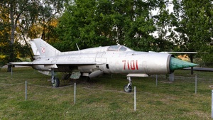Photo of 7101 - Mikoyan-Gurevich MiG-21PFM Fishbed-F operated by Polish Air Force