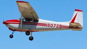Photo of N6072B - Cessna 182A Skylane operated by Private