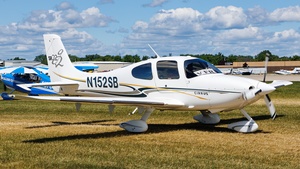 Photo of N152SB - Cirrus SR22 G2 operated by Private