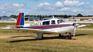 Photo with serial 680156 - Mooney M20G Statesman