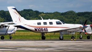 Photo of N1064S - Piper PA-46-350P Malibu Mirage JetPROP DLX operated by Private