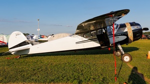 Photo of N195JB - Cessna 195 operated by Private