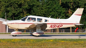 Photo of N914P - Piper PA-28-236 Dakota operated by Land-o-Lakes Flying Club