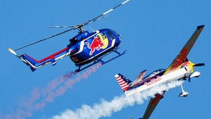 Photo of N423KC - Zivko Edge 540 operated by Kirby Chambliss Air Racing