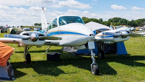 Photo of N5746X - Cessna 320 Skyknight operated by Private