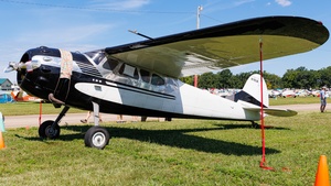 Photo of N195JB - Cessna 195 operated by Private