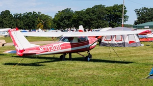 Photo of N7130S - Cessna 150H operated by Private