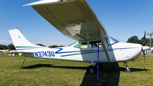 Photo of N3743U - Cessna 182G Skylane operated by Private